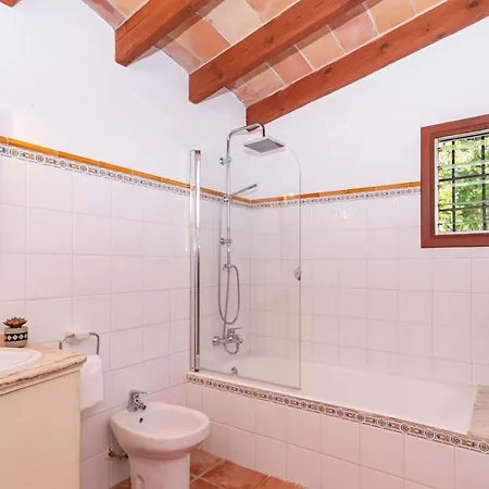 Els Gorgs By Sealand *