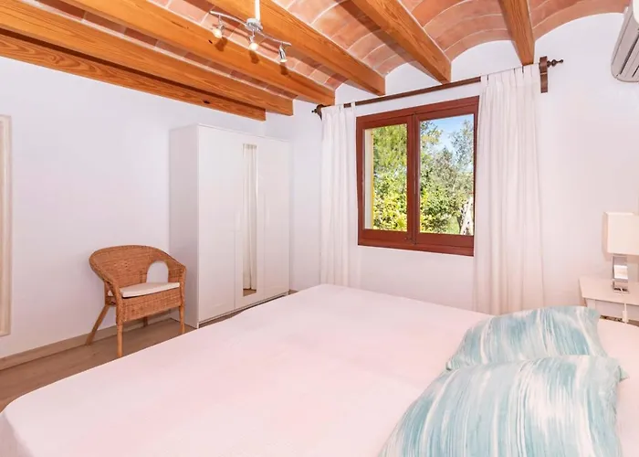 Els Gorgs By Sealand Country house