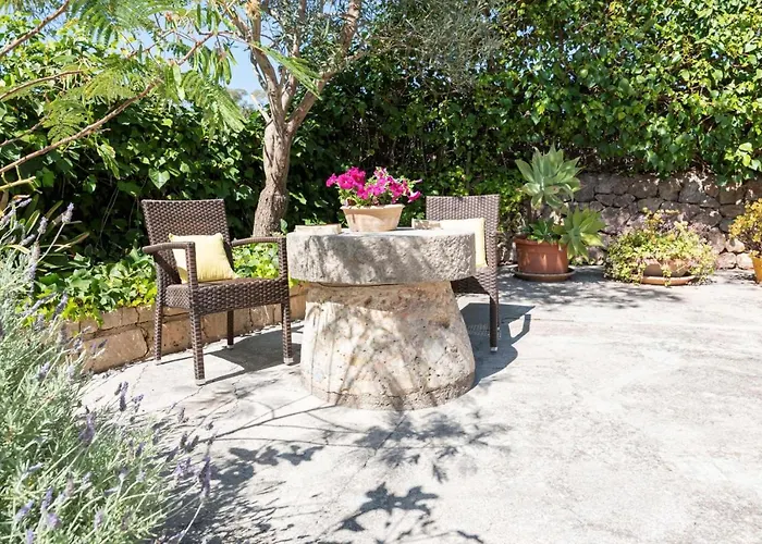 Els Gorgs By Sealand * Pollenca