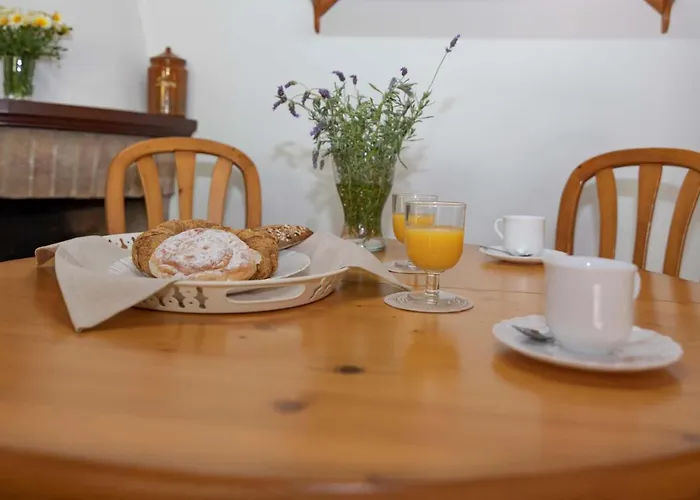 Els Gorgs By Sealand Country house