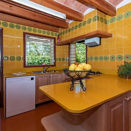 Els Gorgs By Sealand 컨트리하우스